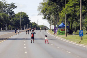Eventos de feriado interditam vias em Brasília
