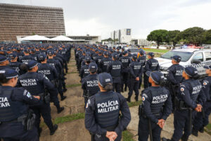 Governadora Celina Leão amplia promoções na PMDF e CBMDF ao reduzir interstício