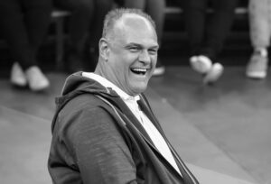 DF decreta luto oficial de três dias pela morte de Oscar Schmidt