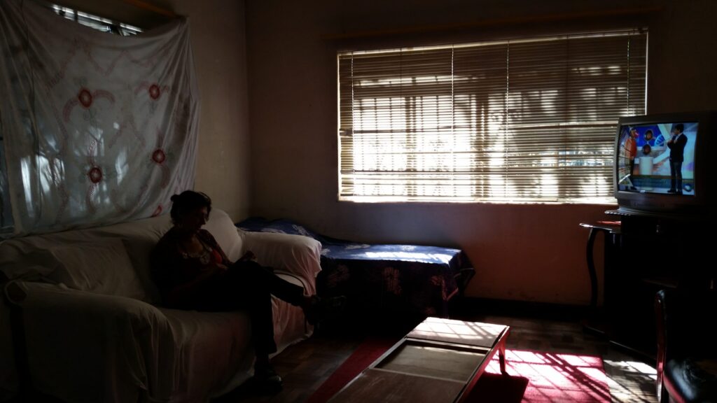 População que mora sozinha mais que dobra no Brasil desde 2012