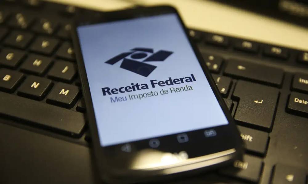 Receita diz que arrecadou R$ 2,6 bi com autoregularizações em declarações do IR em 2025