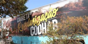 Carreta da Regularização oferece serviços no Guará