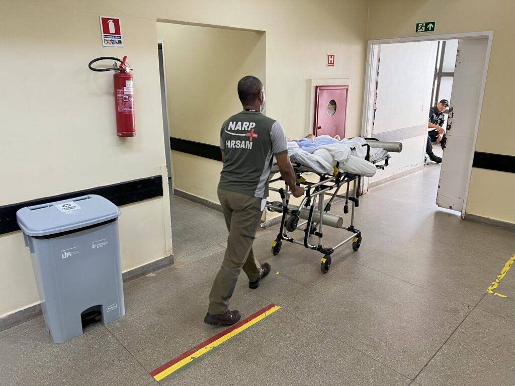 Saúde-DF lança edital para contratação temporária de condutores e padioleiros