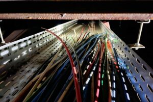 Furto de cabos elétricos e os transtornos causados aos moradores