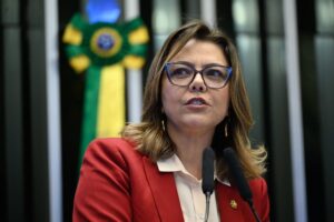 Leila Barros celebra 5 anos da Lei do Stalking e defende aprimoramentos