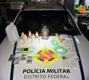 Homem é preso por tráfico de drogas após tentativa de fuga no Gama