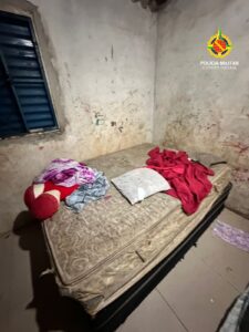 Infância em risco: PM e Conselho Tutelar agem após flagrante de negligência contra crianças