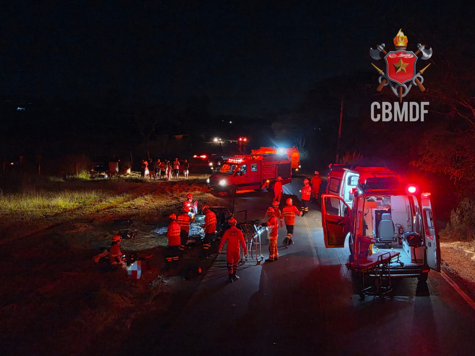 Colisão na DF 250 deixa dois mortos e uma mulher em estado grave no Paranoá