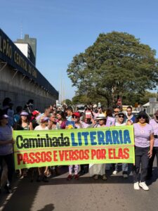 Caminhada literária mobiliza o Gama no combate ao feminicídio