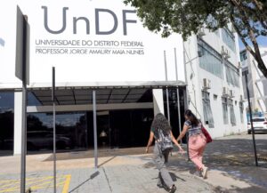Celina Leão nomeia reitora da UnDF e secretário do Consumidor