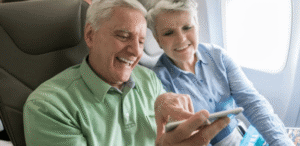 Idosos devem ser separados no avião por segurança, aponta estudo