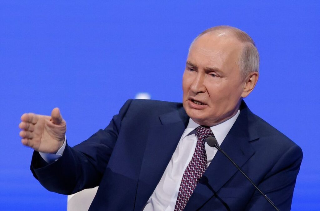 Putin diz que fará ‘tudo’ para alcançar a paz em encontro com chanceler iraniano