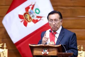 Chanceler e ministro da Defesa do Peru renunciam após divergência sobre compra de caças F-16 dos EUA