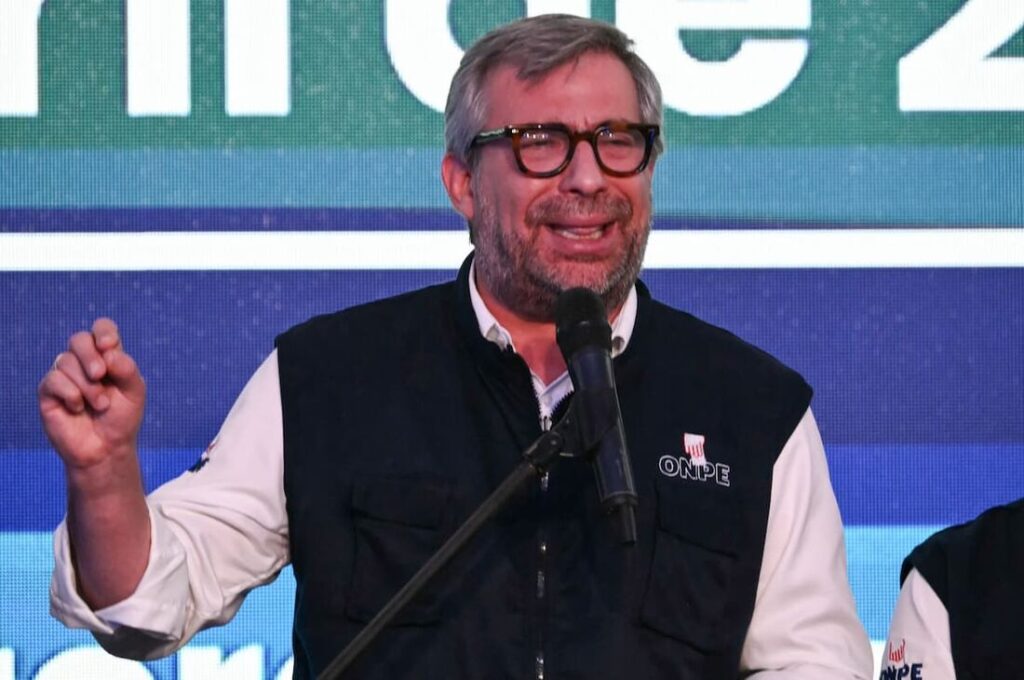 Chefe da autoridade eleitoral do Peru renuncia após irregularidades nas eleições