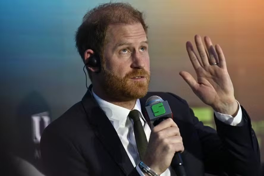 Príncipe Harry inicia operações de desminagem na Ucrânia