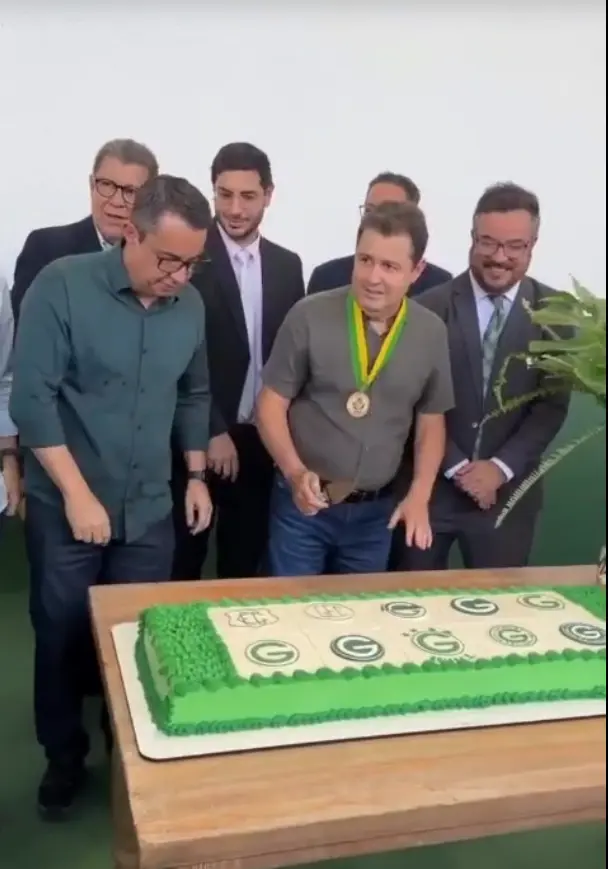 Goiás identifica responsável por grito de "Vila" em festa de seu aniversário