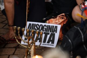 Projeto equipara misoginia ao crime de racismo e torna a prática inafiançável e imprescritível - Notícias