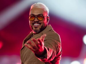 bloqueio de cachês de Belo para quitação de dívida