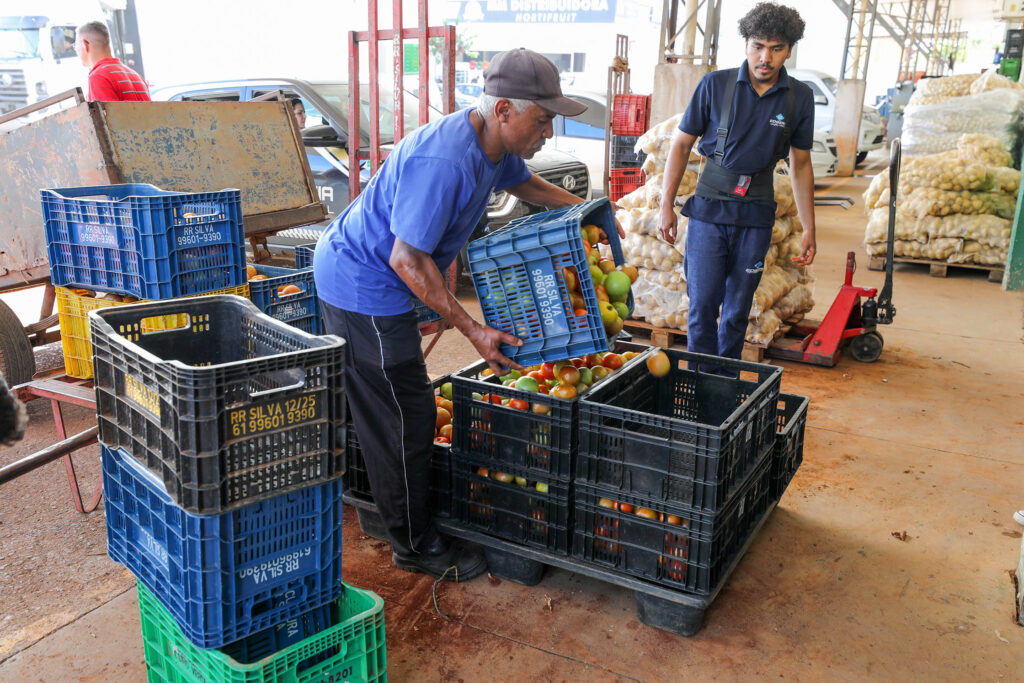 Ceasa-DF destina 96 mil kg de alimentos a 57 entidades no início de 2026