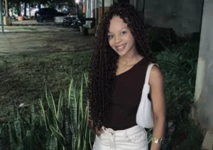 Jovem de 18 anos, moradora de Jaraguá, some após cair no lago Serra da Mesa