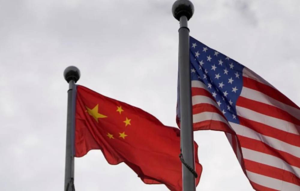 China ameaça contramedidas caso EUA imponham tarifas de 50% por acusações de apoio ao Irã