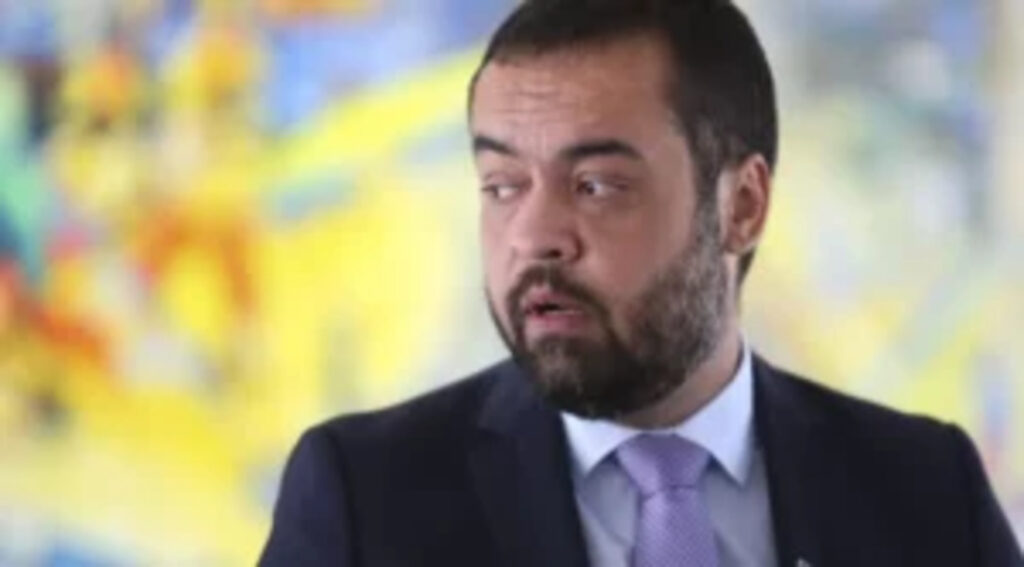 CPI do Crime Organizado ouve Cláudio Castro e vota relatório final nesta terça