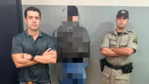 Delegado de folga e PM prendem suspeito de violência doméstica em Goiânia
