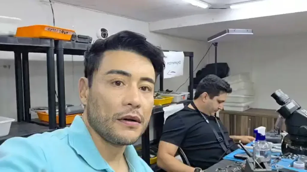 Delegado mostra registro de voo de drone e nega ter monitorado advogada