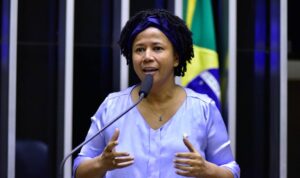 Comissão aprova acessibilidade obrigatória para neurodivergentes em eventos públicos