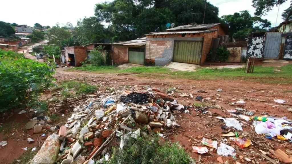 Área de risco em Goiânia - (Foto: reprodução)
