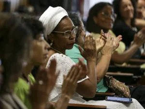 Aumenta o número de pessoas que se autodeclaram pretas no Brasil; entenda