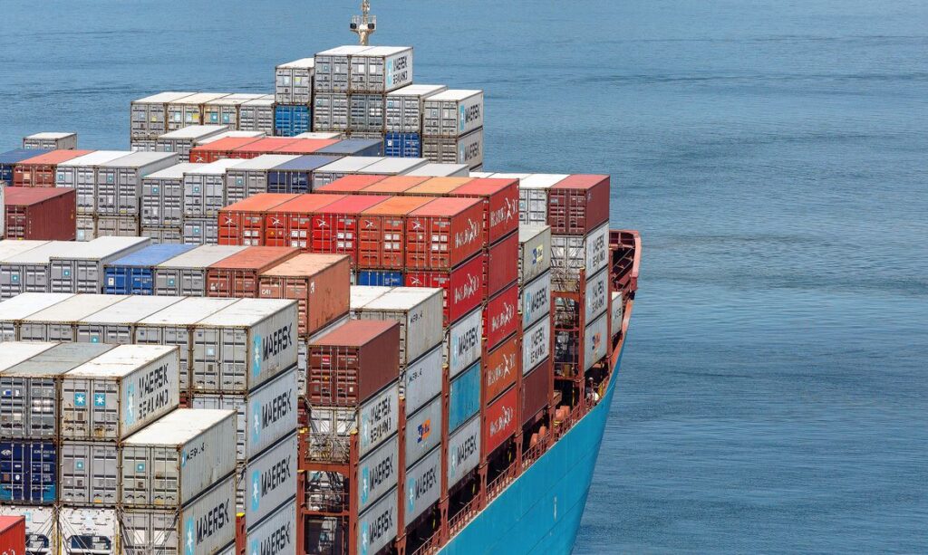 Exportações brasileiras aos EUA caem 9,1% em março; para a China, crescem 17,8%