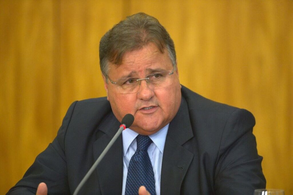 MP investiga ‘chefe’ Geddel sob suspeita de propina de R$ 1 mi na trama da fuga de líder do CV