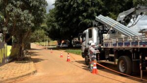 Setor de Mansões Itiquira em Planaltina recebe iluminação pública