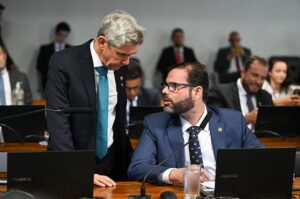 Comissão aprova usinas hidrelétricas em terras indígenas de SC