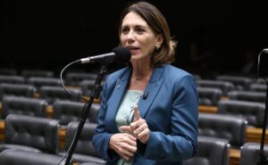 Comissão aprova proibição de radares de trânsito escondidos