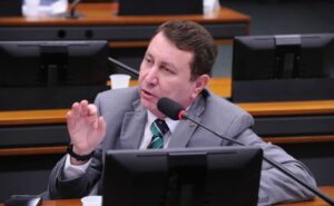 Comissão aprova atualizações tecnológicas em contratos públicos