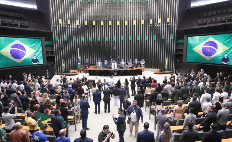 Câmara celebra aniversário de Brasília e seu papel na democracia