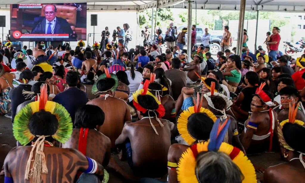 Organizações indígenas exigem demarcação de terras no Dia dos Povos Indígenas