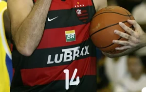 Flamengo aposenta a camisa 14 em homenagem a Oscar Schmidt
