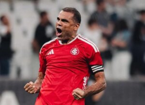 Colorado tem xerife multicampeão como trunfo