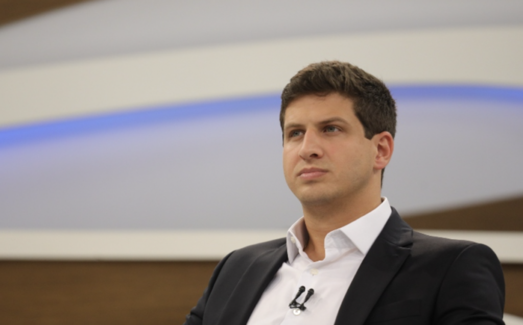 João Campos lidera contra Raquel Lyra em PE, aponta pesquisa Genial/Quaest
