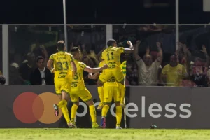 Na estreia em competições internacionais, Mirassol vence Lanús na Libertadores