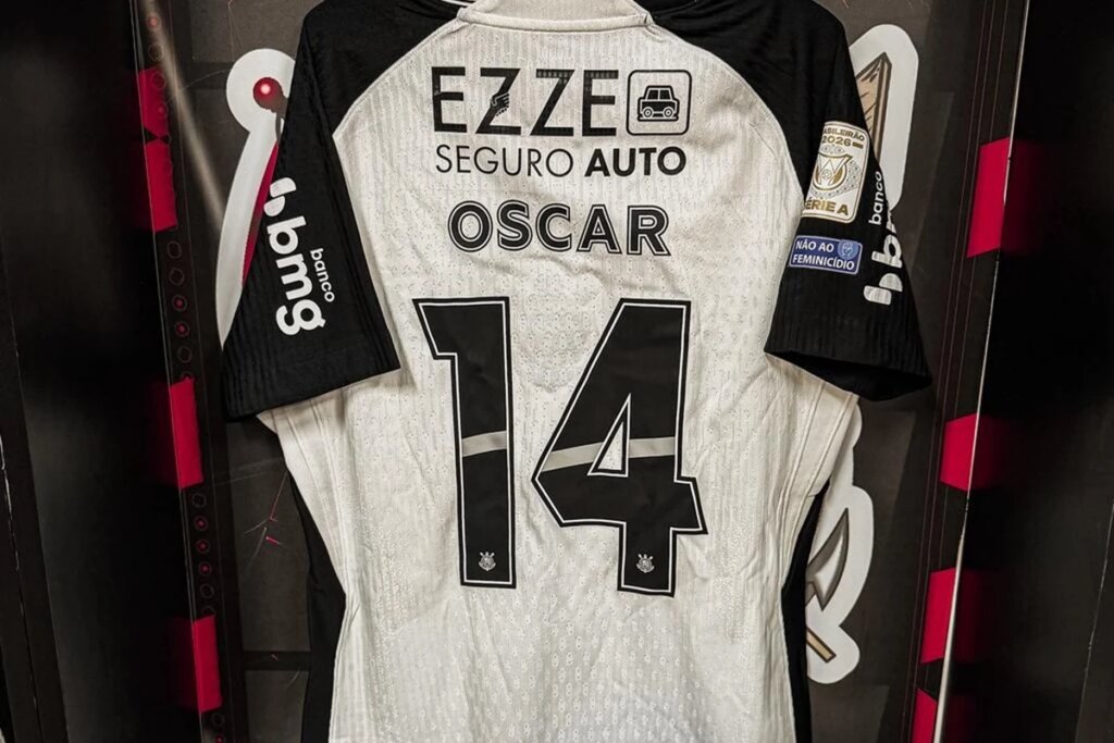 Oscar Schmidt é homenageado em jogo do Corinthians no Brasileirão