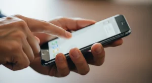 WhatsApp lança testes de assinatura paga com recursos de personalização