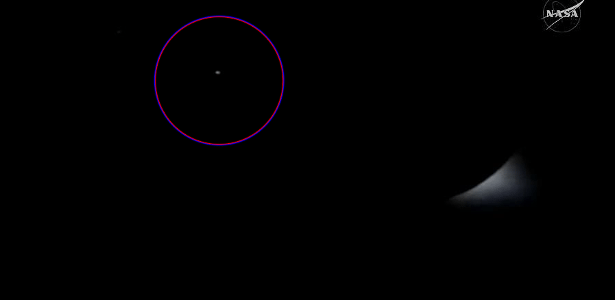 o que era 'ponto misterioso' durante transmissão de eclipse