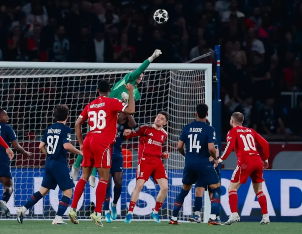 PSG vence Liverpool e Atlético de Madrid supera Barcelona e se aproximam de classificação na Liga dos Campeões