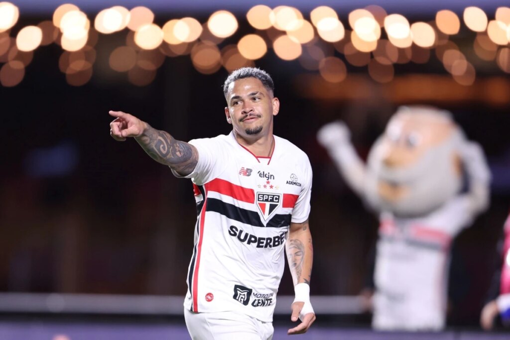 Luciano marca e São Paulo vence Juventude na 5ª fase da Copa do Brasil