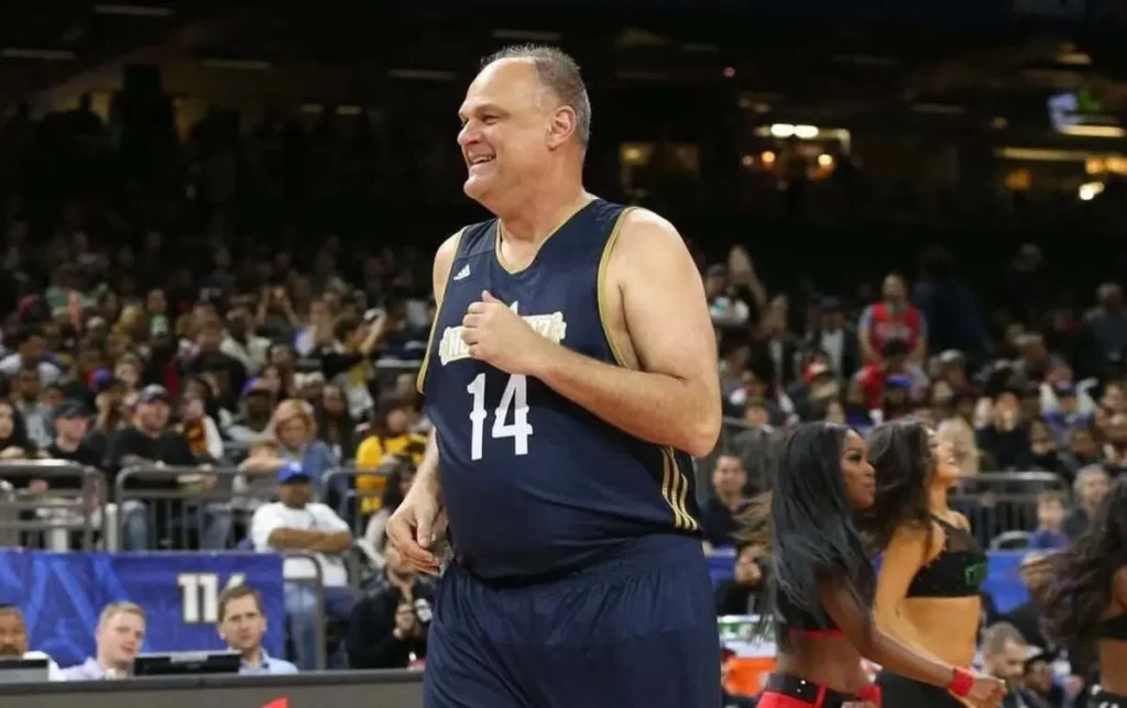 Neymar lamenta morte de Oscar Schmidt: 'Elevou ainda mais o nível do basqueste brasileiro'