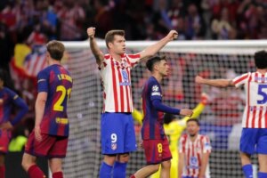 Barcelona quer atacante do Atlético de Madrid para vaga de Lewandowski